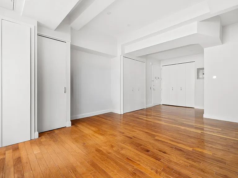 88 Greenwich St #1110 — Photo 11