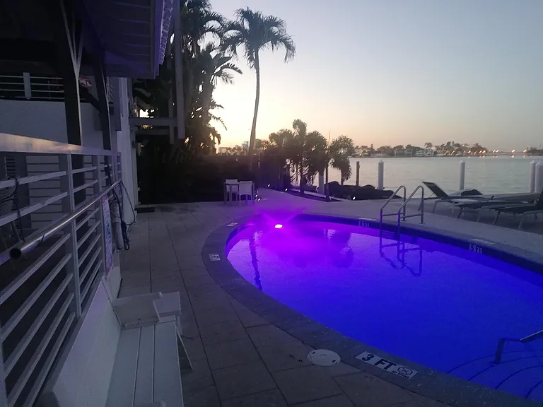 405 N Hibiscus Dr — Photo 26