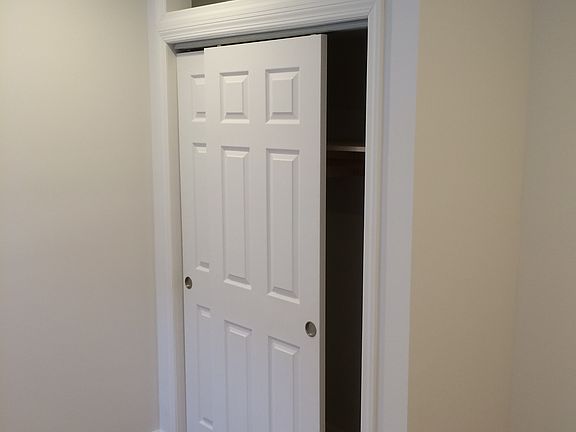 4th image of 332 E 91st St APT 5R