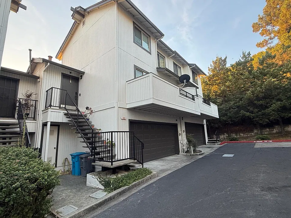 1 Frisbie St #103