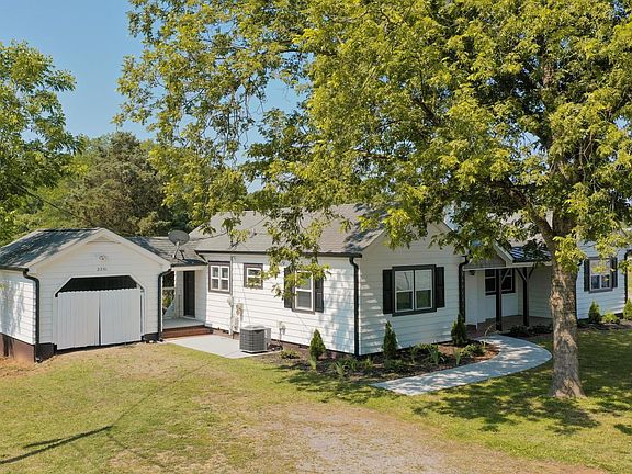 2nd image of 2251 Statesville Blvd