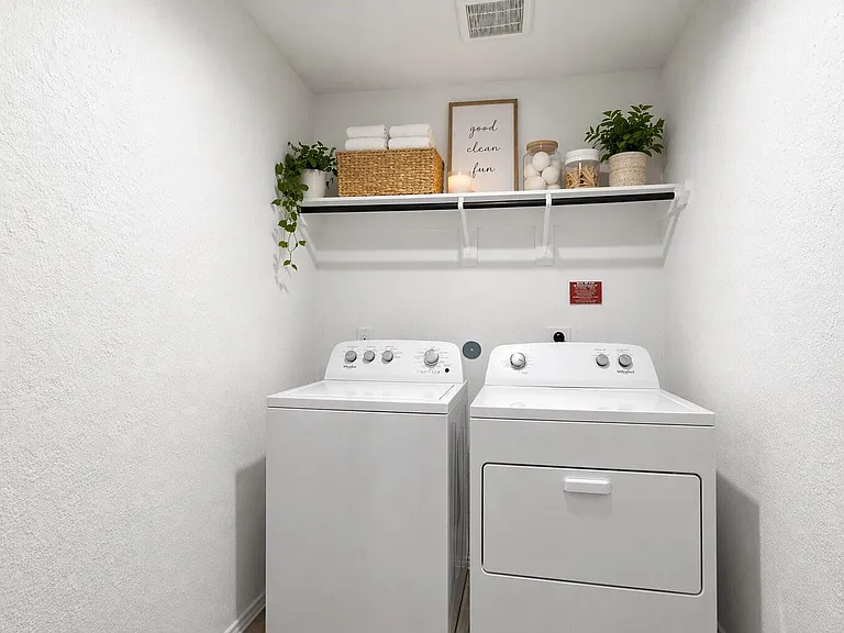 4214 Berwick Park Ln — Photo 16