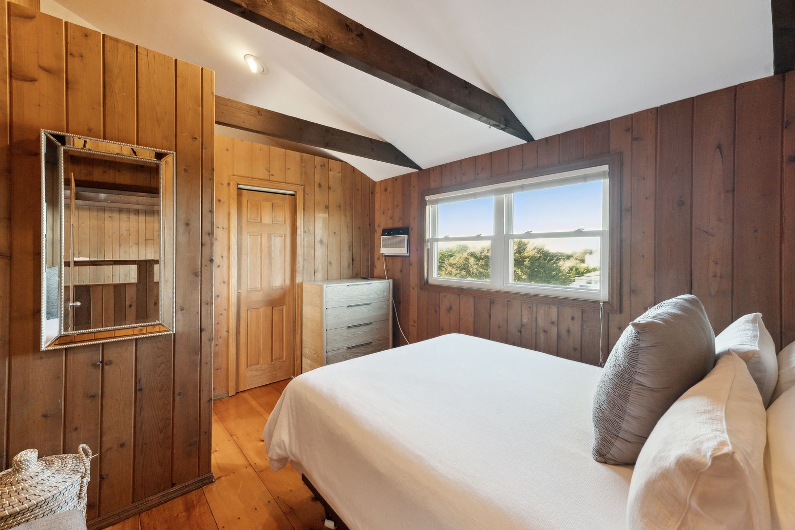 Two bedrooms upstairs