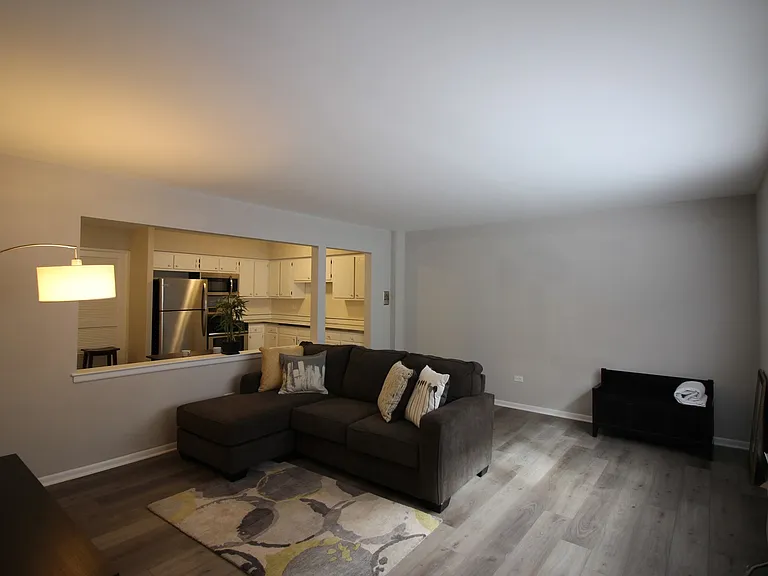 4812 N Hermitage Ave #3A — Photo 2