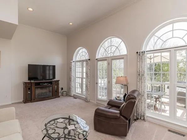 14343 Verde Pl, Haymarket, VA 20169