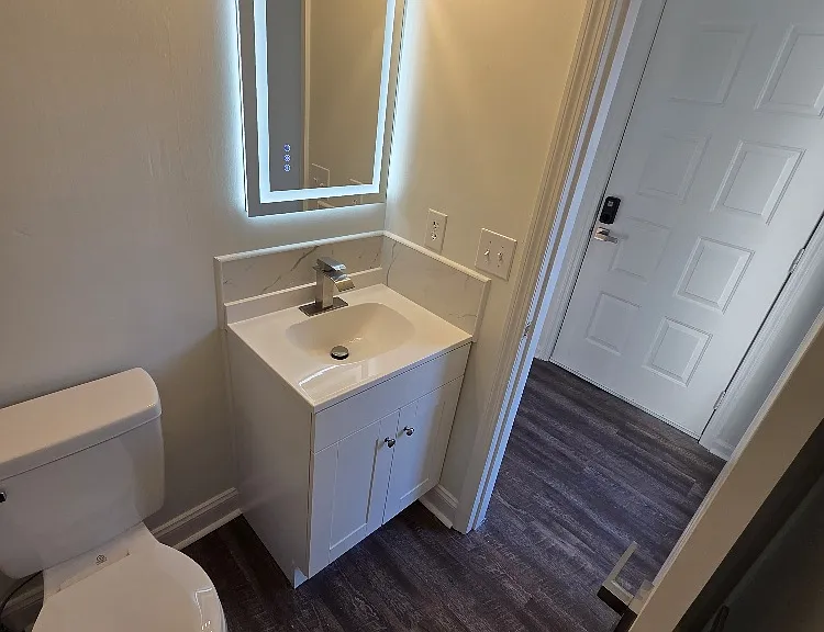 4 Woodrum Pl — Photo 13