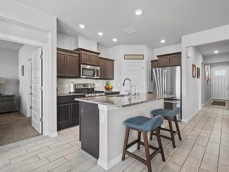 6170 Hidden Passage Ave — Photo 8