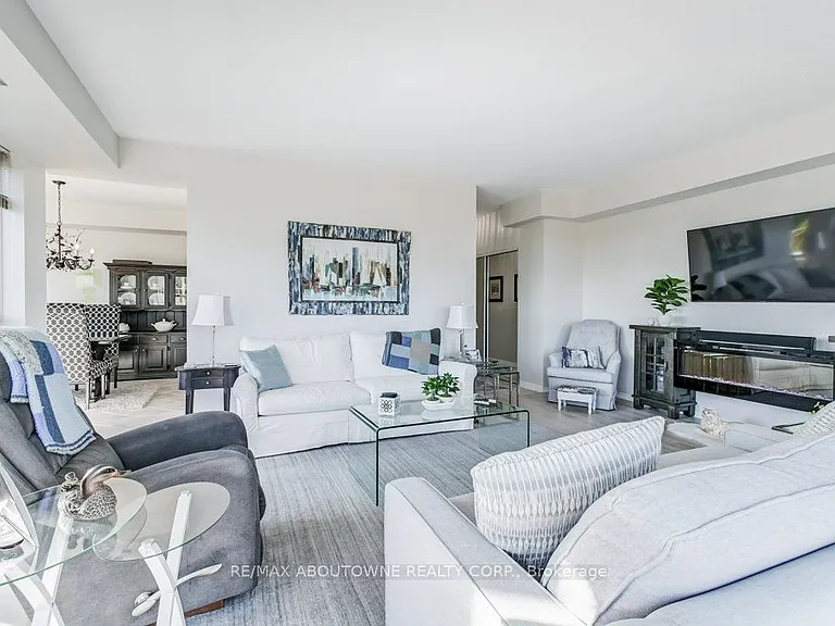2511 Lakeshore Rd W #519 — Photo 7