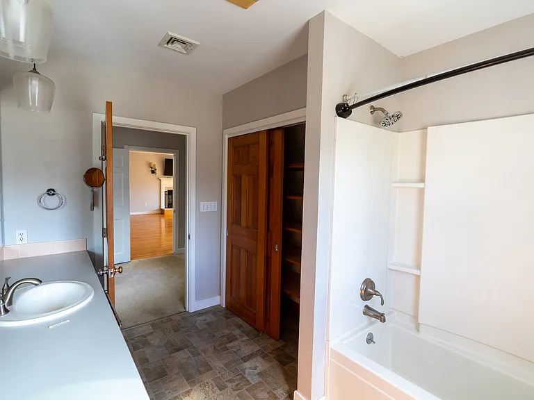 363 Blackstrap Rd — Photo 24