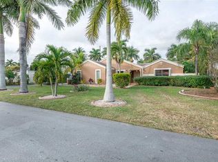 15341 SW 152nd Ter, Miami, FL 33187