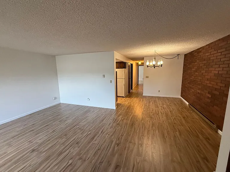 2209 Colby Ave #4 — Photo 17
