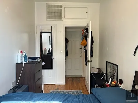 Rented by Highline Residential | media 12