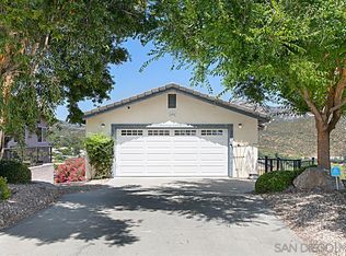 17231 Saint Helena Dr, Ramona, CA 92065