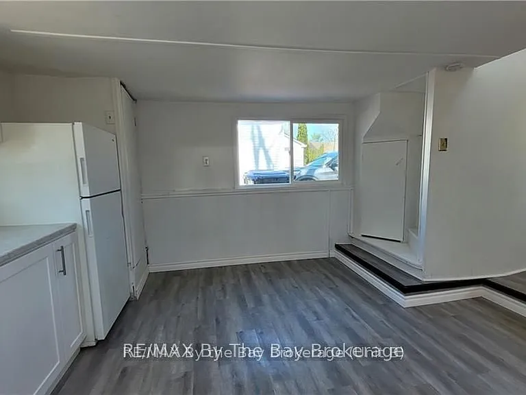 50 Glenwood Dr — Photo 5