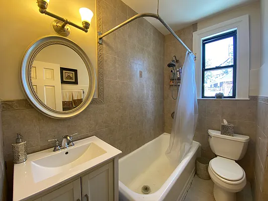 Sold by Keller Williams Realty Landmark | media 24