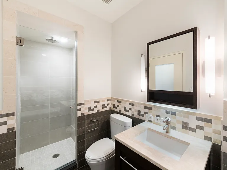 101 W 24th St #15H — Photo 7