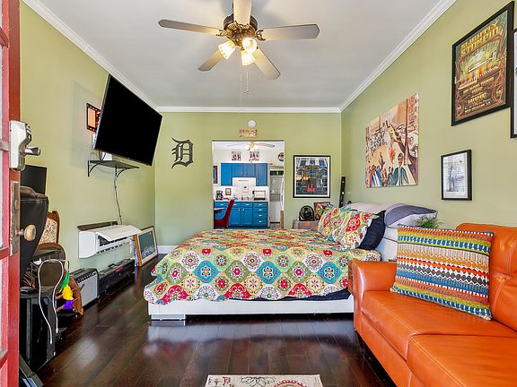 5th image of 3806 Bienville St
