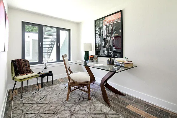 Sold by Bold New York | media 19