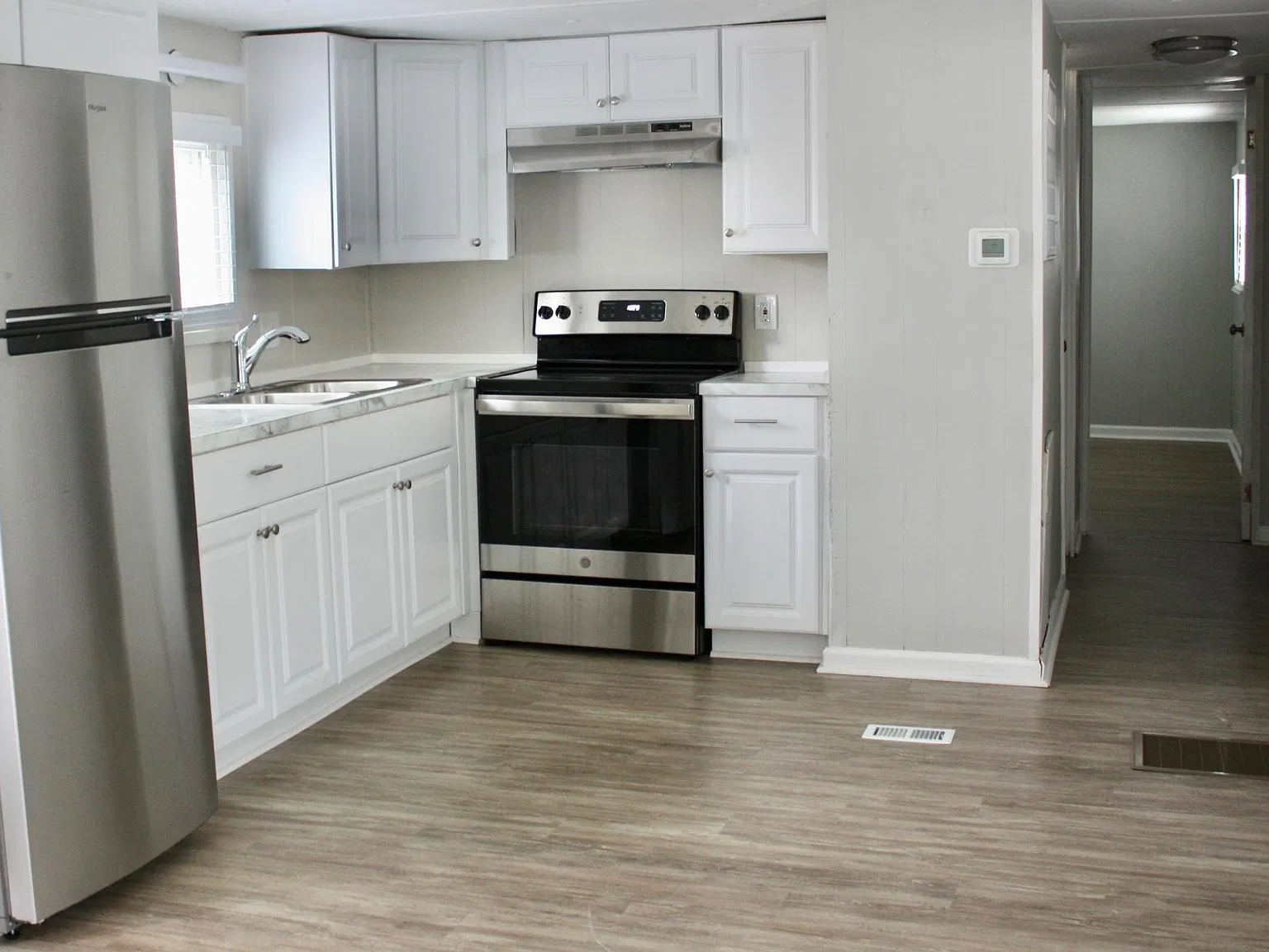 2 bed, 753 sqft, $865 — Photo 3