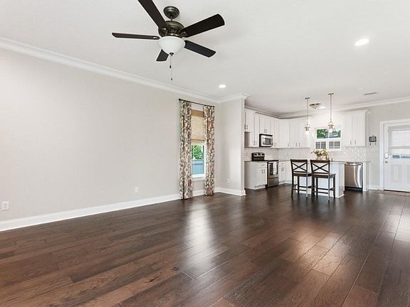 5th image of 1220 Pithon St APT 9