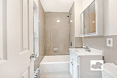 Rented by Jonis Realty