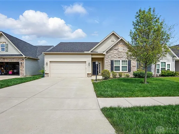 4039 Forestedge St, Tipp City, OH 45371