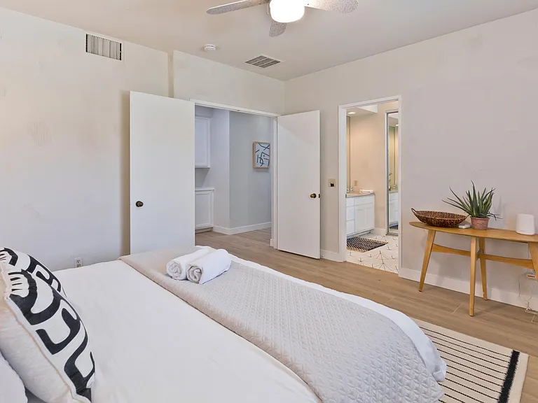 54015 Southern Hls — Photo 82