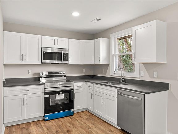 2nd image of 33 Hodgens Dr