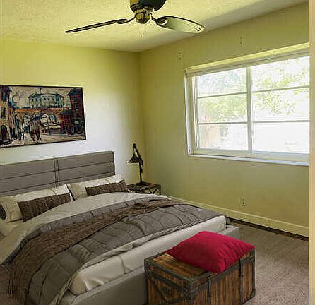 3rd image of 1950 N Andrews Avenue #203d
