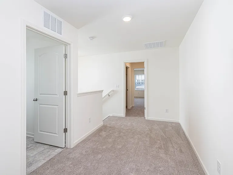 724 Scotch Meadows Loop — Photo 13