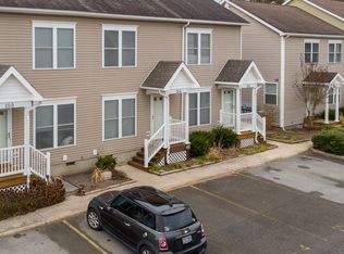 15 Beverly Ct APT 4, Lexington, VA 24450