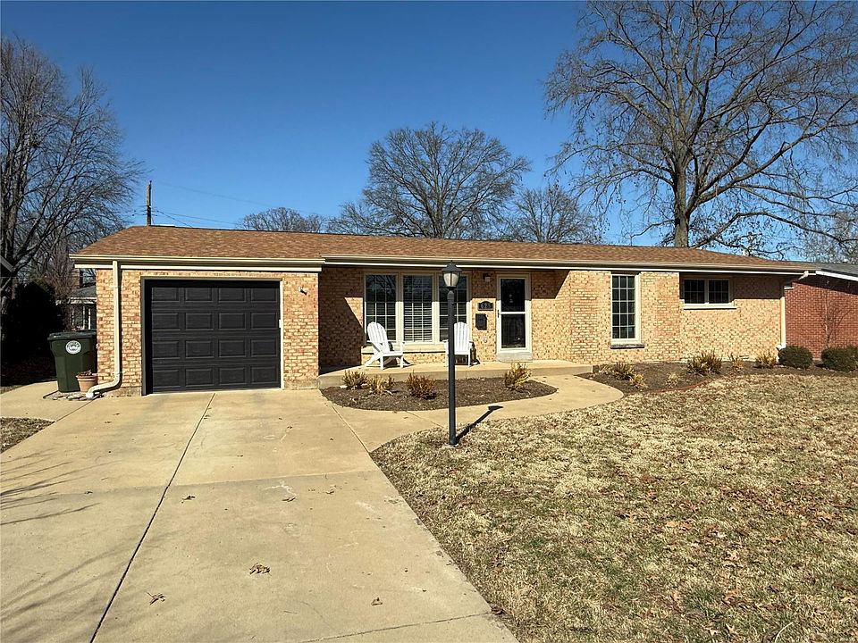 1st image of 625 Laven Del Ln