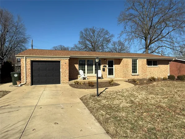 625 Laven Del Ln, Saint Louis, MO 63122