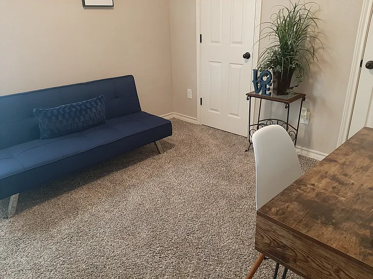 1758 Tristan Trl — Photo 14