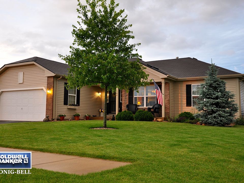 'Model-like' newer ranch home!