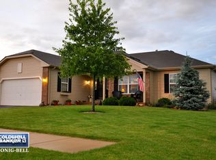 784 Waters Edge Blvd, Malta, IL 60150