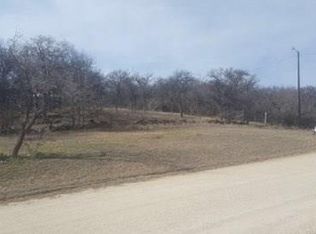 225 Meadow Pond Ct, Runaway bay, TX 76426