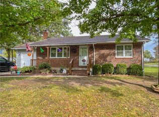 3633 Lake Trenton Dr, Trenton, MO 64683