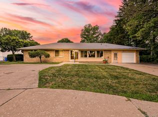 28177 Ryan Rd, Warren, MI 48092