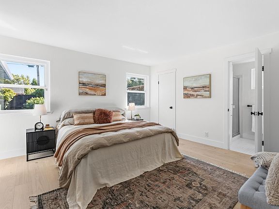4th image of 7494 Larkdale Avenue