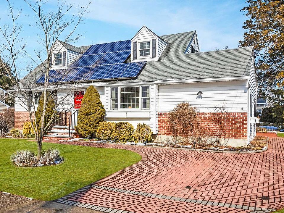 1st image of 70 Birchbrook Dr