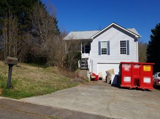 5633 Cottage Ln, Clermont, GA 30527