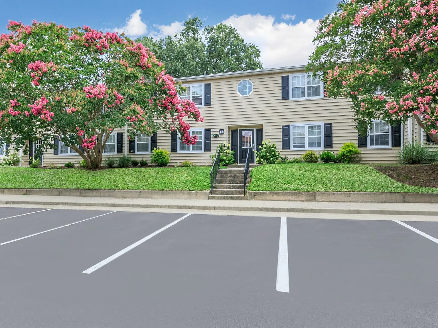TANGLEWOOD APARTMENTS — Photo 3