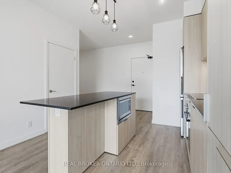 20 Tubman Ave #2202 — Photo 6