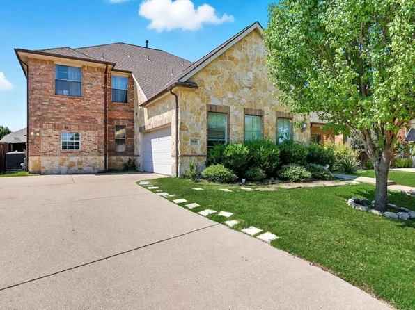5040 Harrier Dr, Mesquite, TX 75181