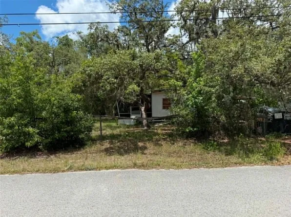 10051 Waddell St, New Port Richey, FL 34654