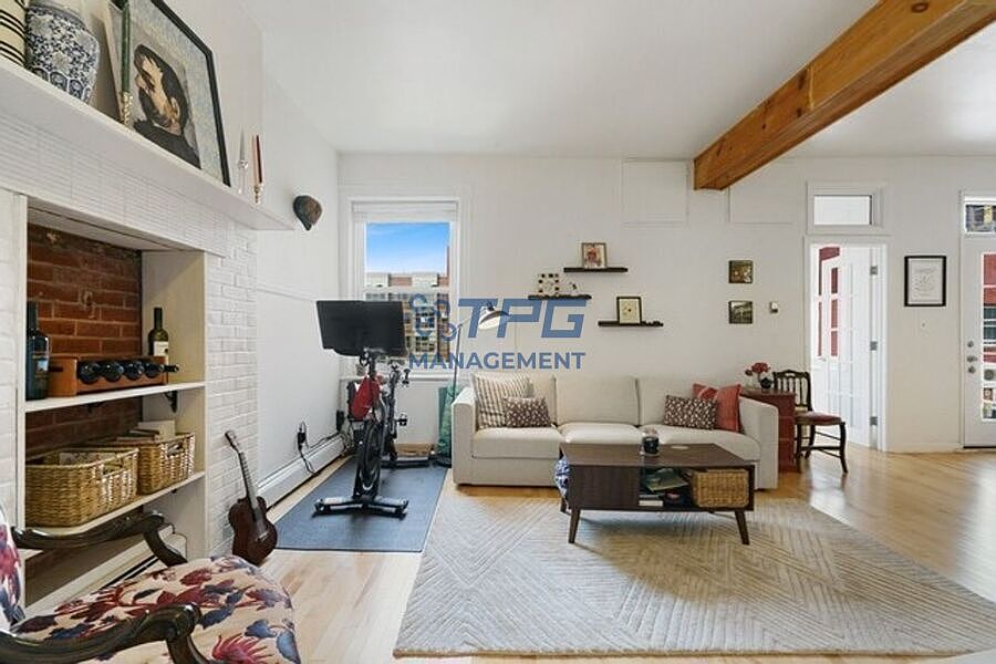 1st image of 234 9th St APT 6