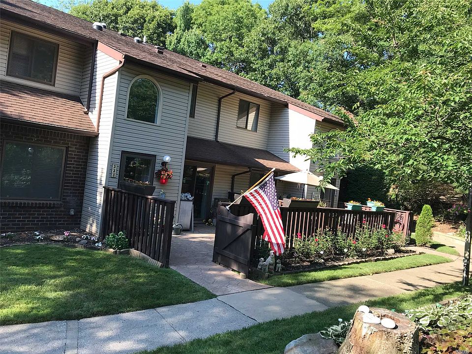 1st image of 334 Woodland Ct