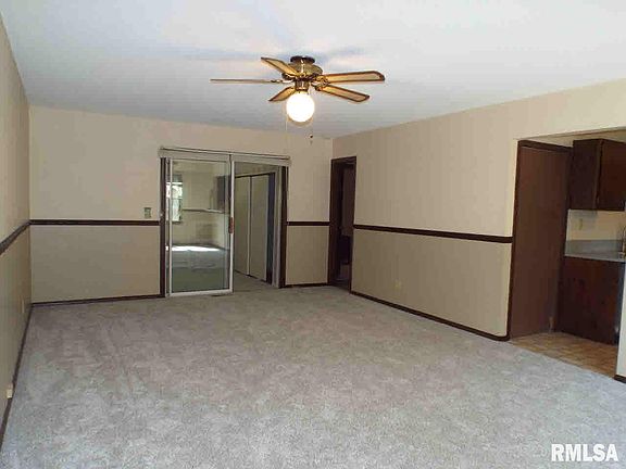 5th image of 606 S Wedgewood Ln