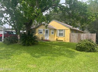 1810 Resca De La Palma St, Pascagoula, MS 39567